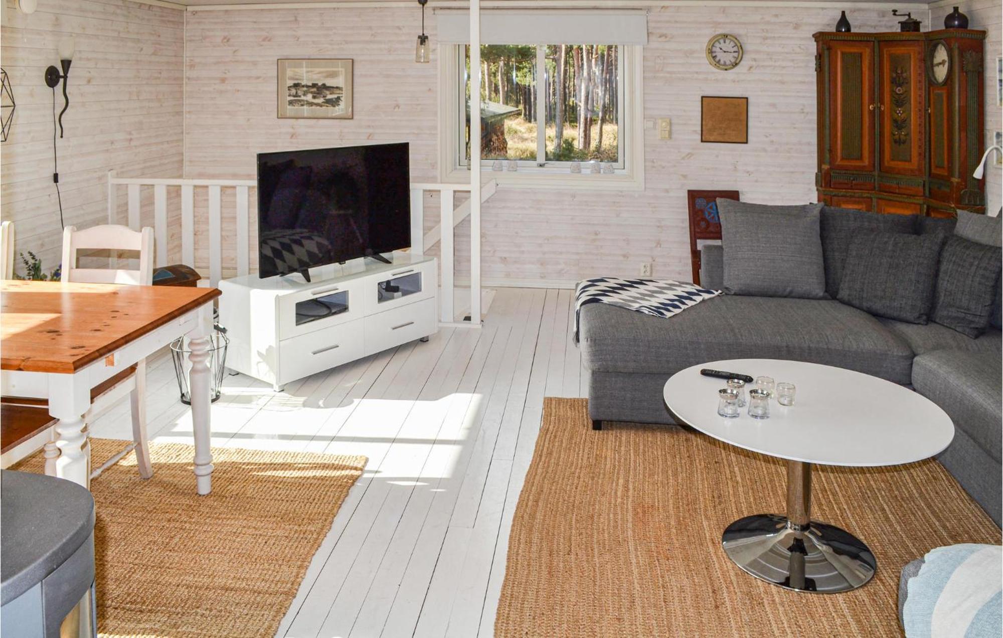 Gorgeous Home In Borrby With Wifi Exterior photo